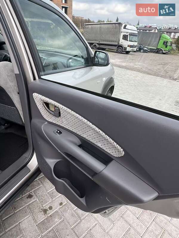 Внедорожник / Кроссовер Hyundai Tucson 2005 в Ровно