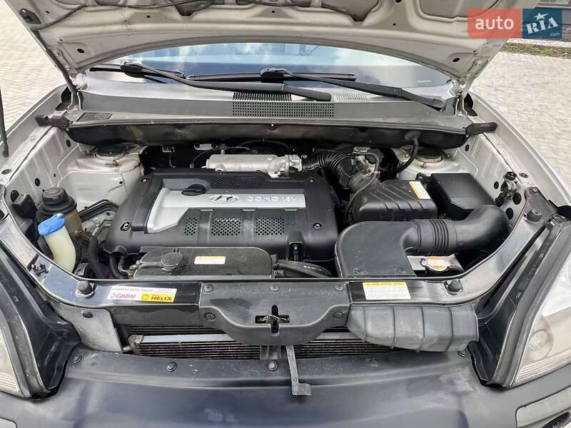 Внедорожник / Кроссовер Hyundai Tucson 2005 в Ровно