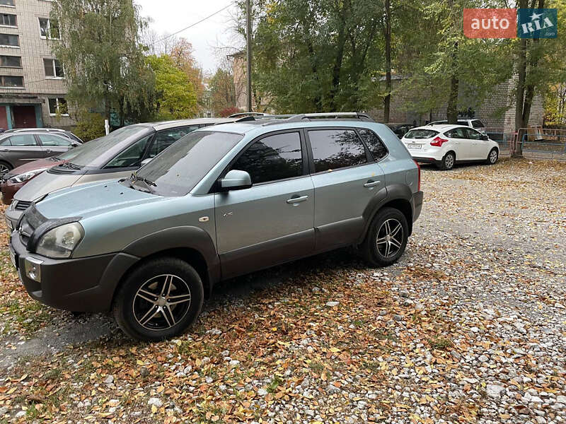 Позашляховик / Кросовер Hyundai Tucson 2008 в Новомосковську фото 2 Позашляховик / Кросовер Hyundai Tucson 2008 в Новомосковську