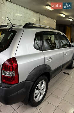 Внедорожник / Кроссовер Hyundai Tucson 2013 в Киеве Внедорожник / Кроссовер Hyundai Tucson 2013 в Киеве