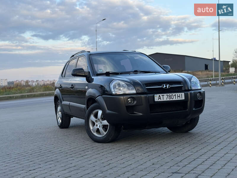 Внедорожник / Кроссовер Hyundai Tucson 2004 в Тернополе фото 6 Внедорожник / Кроссовер Hyundai Tucson 2004 в Тернополе