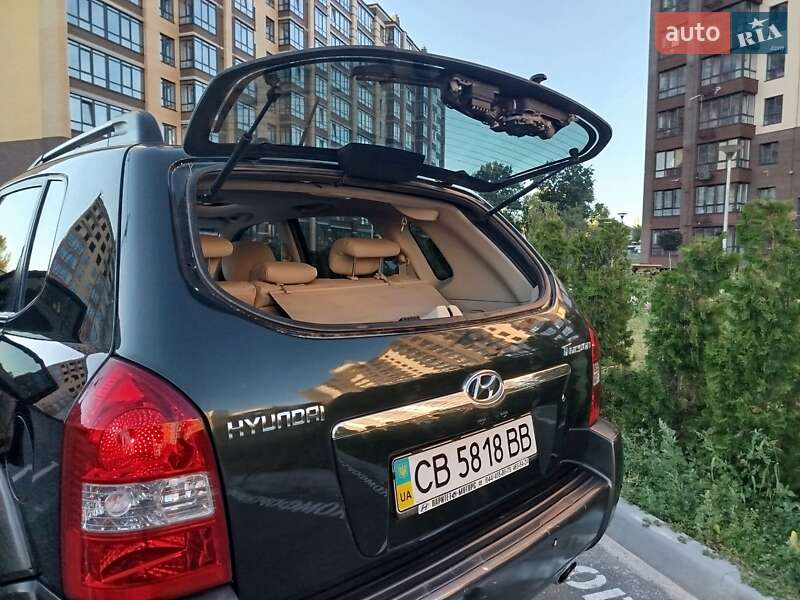 Позашляховик / Кросовер Hyundai Tucson 2007 в Чернігові фото 9 Позашляховик / Кросовер Hyundai Tucson 2007 в Чернігові