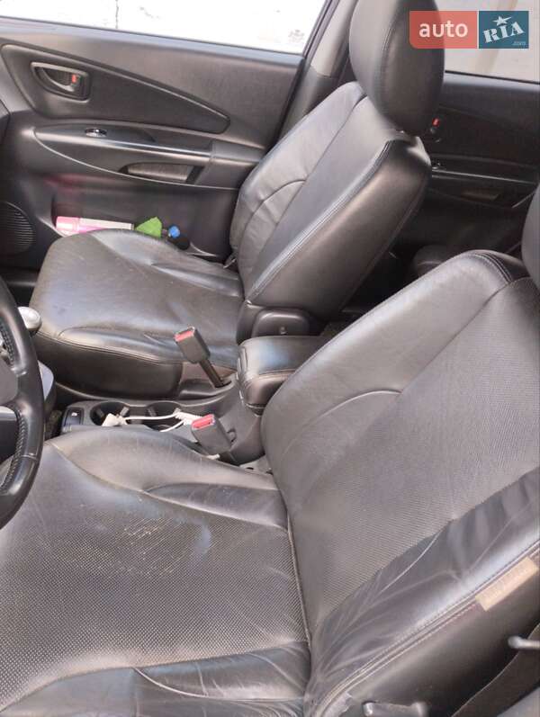 Позашляховик / Кросовер Hyundai Tucson 2007 в Івано-Франківську