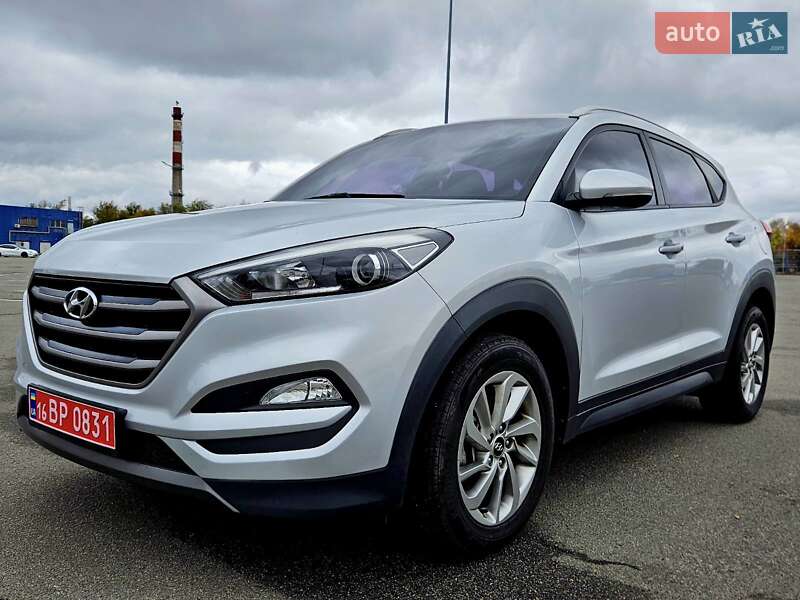 Позашляховик / Кросовер Hyundai Tucson 2015 в Дніпрі