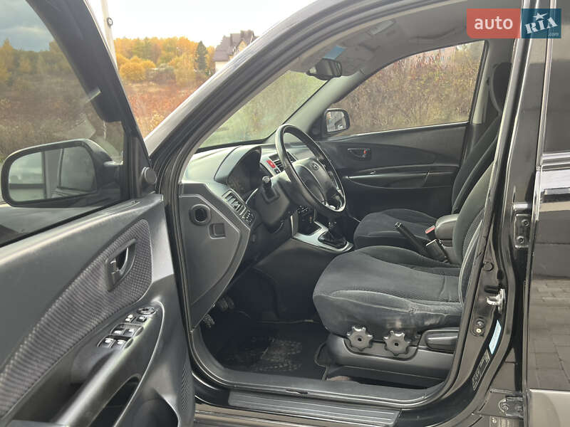 Позашляховик / Кросовер Hyundai Tucson 2006 в Тернополі фото 30 Позашляховик / Кросовер Hyundai Tucson 2006 в Тернополі