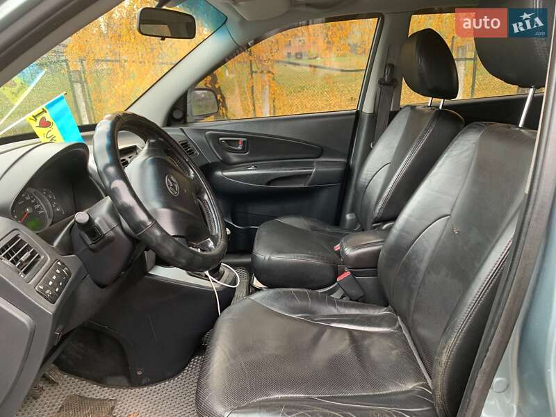 Внедорожник / Кроссовер Hyundai Tucson 2008 в Яготине фото 8 Внедорожник / Кроссовер Hyundai Tucson 2008 в Яготине