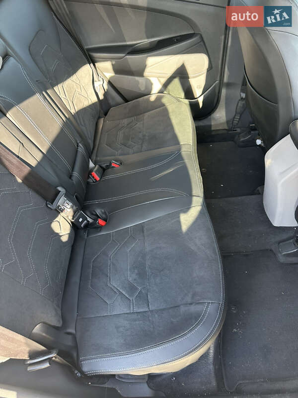 Внедорожник / Кроссовер Hyundai Tucson 2016 в Киеве фото 29 Внедорожник / Кроссовер Hyundai Tucson 2016 в Киеве