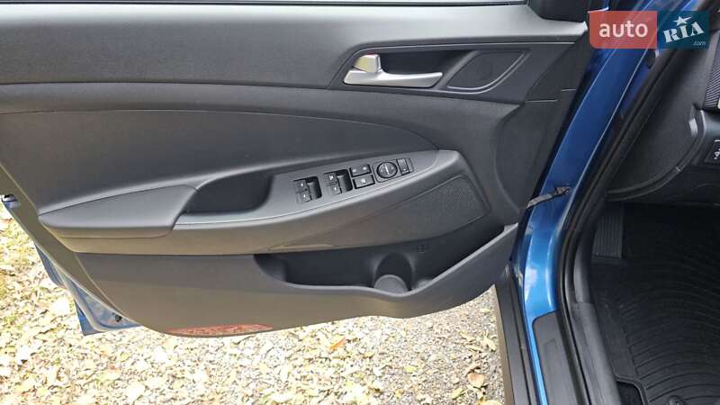 Позашляховик / Кросовер Hyundai Tucson 2019 в Чернівцях фото 11 Позашляховик / Кросовер Hyundai Tucson 2019 в Чернівцях