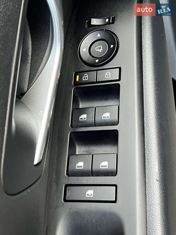 Позашляховик / Кросовер Hyundai Tucson 2024 в Києві