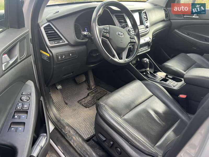 Внедорожник / Кроссовер Hyundai Tucson 2017 в Ивано-Франковске фото 3 Внедорожник / Кроссовер Hyundai Tucson 2017 в Ивано-Франковске