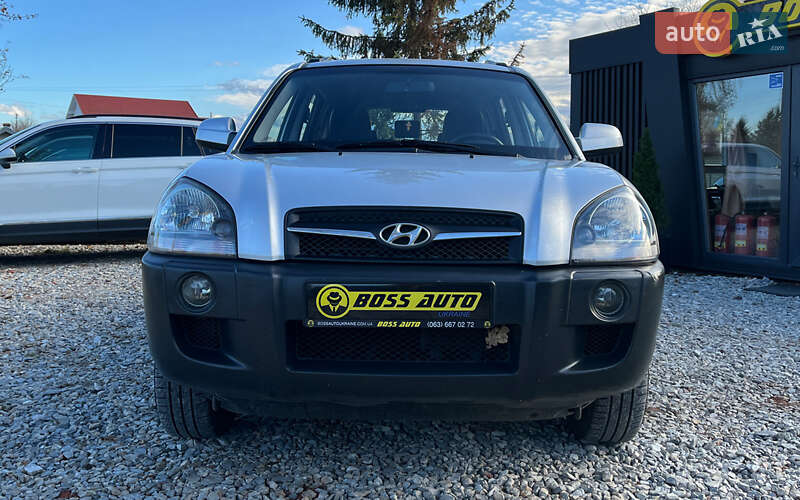 Внедорожник / Кроссовер Hyundai Tucson 2010 в Коломые фото 2 Внедорожник / Кроссовер Hyundai Tucson 2010 в Коломые