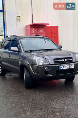 Внедорожник / Кроссовер Hyundai Tucson 2008 в Лубнах Внедорожник / Кроссовер Hyundai Tucson 2008 в Лубнах