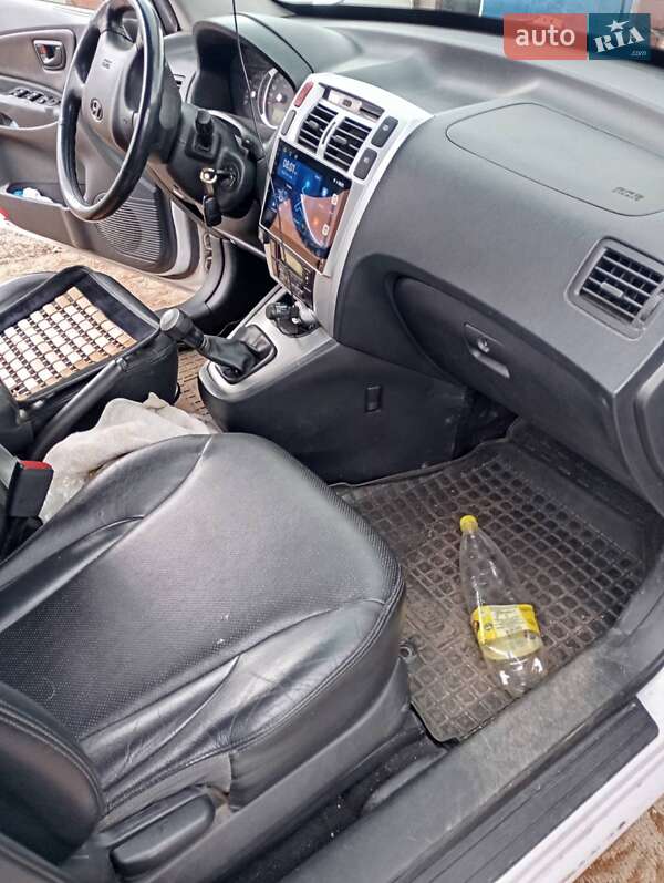 Внедорожник / Кроссовер Hyundai Tucson 2008 в Хмельницком фото 10 Внедорожник / Кроссовер Hyundai Tucson 2008 в Хмельницком