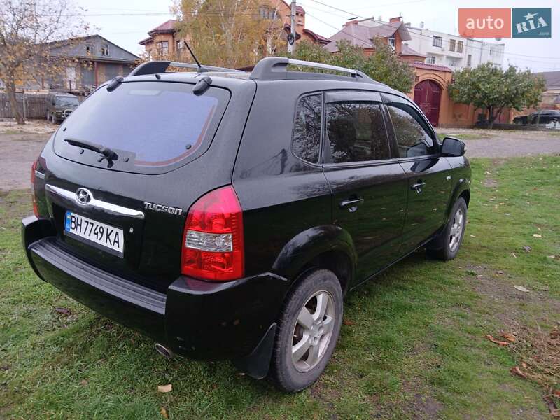 Внедорожник / Кроссовер Hyundai Tucson 2008 в Николаеве