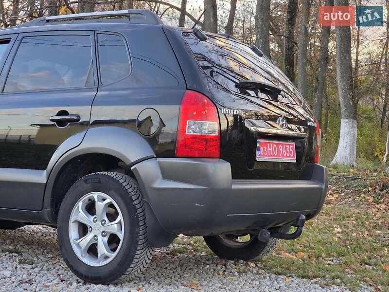 Внедорожник / Кроссовер Hyundai Tucson 2009 в Гусятине фото 15 Внедорожник / Кроссовер Hyundai Tucson 2009 в Гусятине