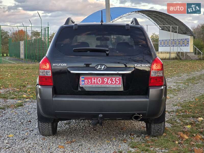 Внедорожник / Кроссовер Hyundai Tucson 2009 в Гусятине фото 11 Внедорожник / Кроссовер Hyundai Tucson 2009 в Гусятине