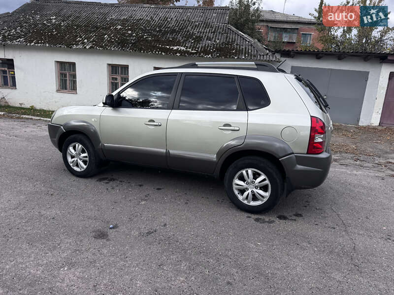Внедорожник / Кроссовер Hyundai Tucson 2008 в Жмеринке
