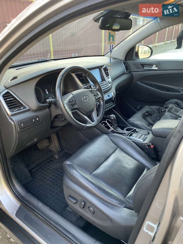 Внедорожник / Кроссовер Hyundai Tucson 2016 в Одессе фото 7 Внедорожник / Кроссовер Hyundai Tucson 2016 в Одессе