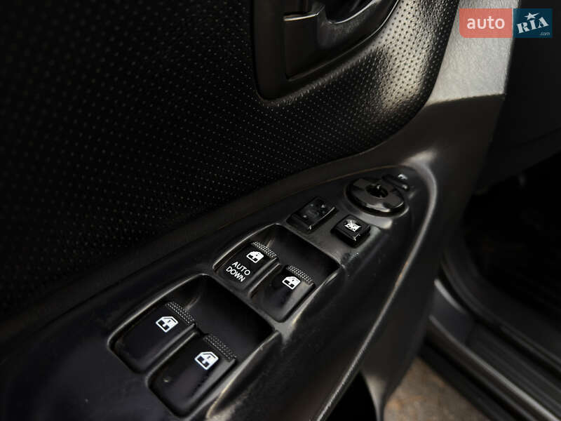 Внедорожник / Кроссовер Hyundai Tucson 2008 в Мене