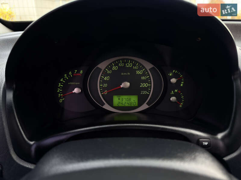 Внедорожник / Кроссовер Hyundai Tucson 2008 в Мене