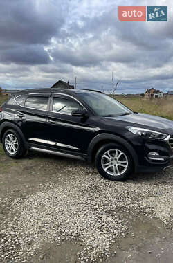 Внедорожник / Кроссовер Hyundai Tucson 2015 в Стрые