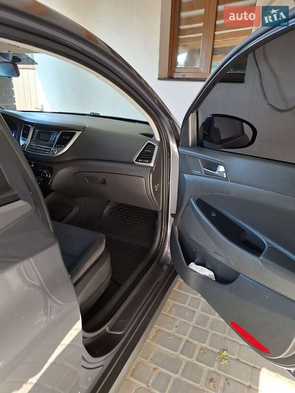 Внедорожник / Кроссовер Hyundai Tucson 2017 в Тульчине