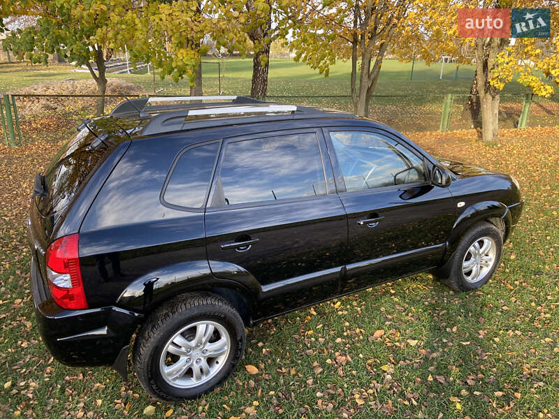 Внедорожник / Кроссовер Hyundai Tucson 2008 в Ровно фото 5 Внедорожник / Кроссовер Hyundai Tucson 2008 в Ровно