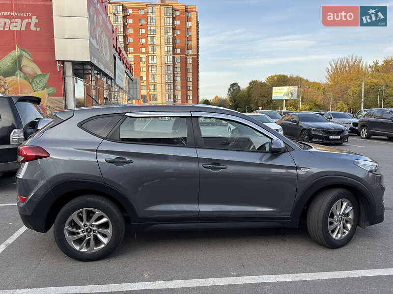 Внедорожник / Кроссовер Hyundai Tucson 2017 в Днепре