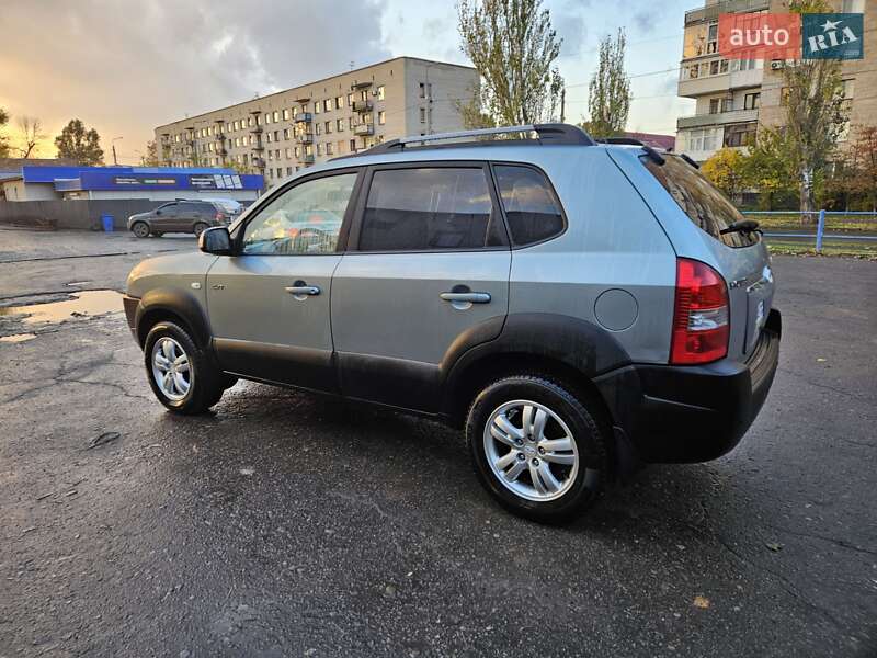 Внедорожник / Кроссовер Hyundai Tucson 2007 в Славянске фото 2 Внедорожник / Кроссовер Hyundai Tucson 2007 в Славянске