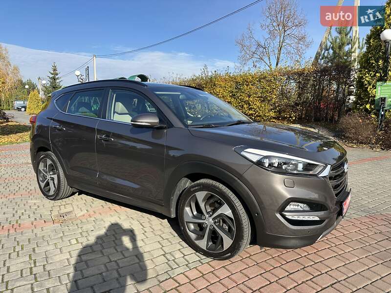 Внедорожник / Кроссовер Hyundai Tucson 2016 в Луцке