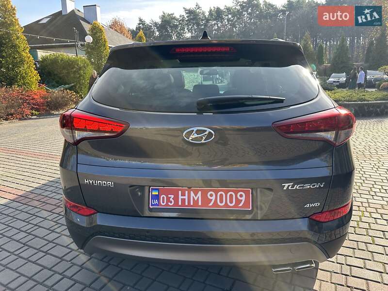 Внедорожник / Кроссовер Hyundai Tucson 2016 в Луцке