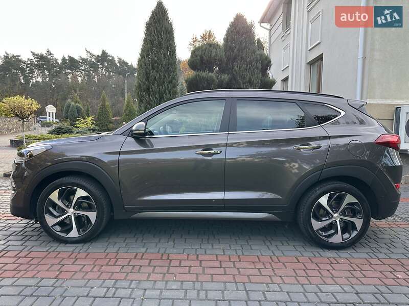 Внедорожник / Кроссовер Hyundai Tucson 2016 в Луцке