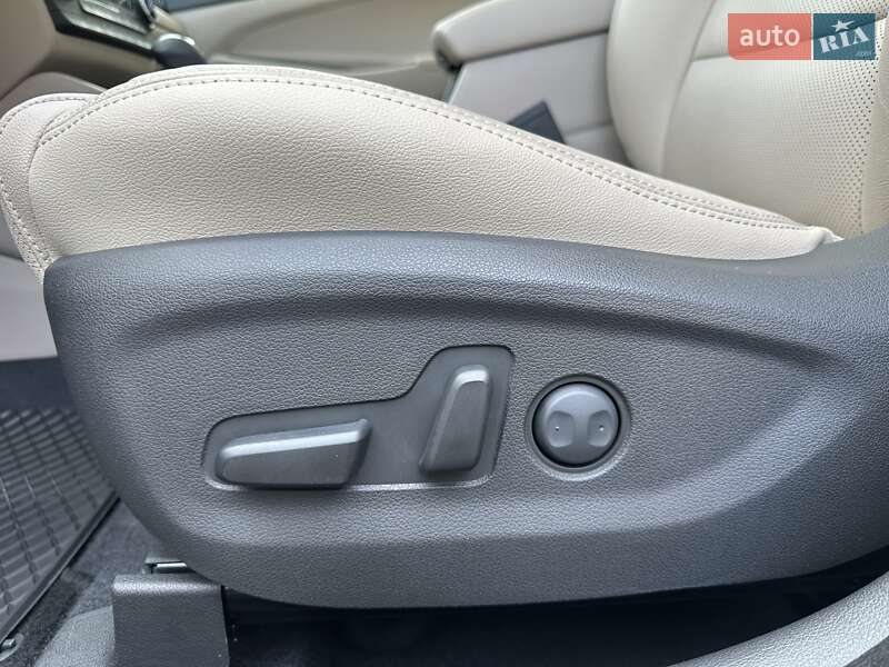 Внедорожник / Кроссовер Hyundai Tucson 2016 в Луцке