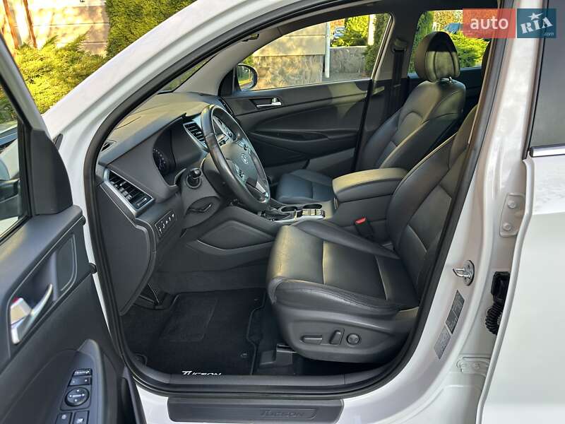 Внедорожник / Кроссовер Hyundai Tucson 2016 в Луцке фото 16 Внедорожник / Кроссовер Hyundai Tucson 2016 в Луцке