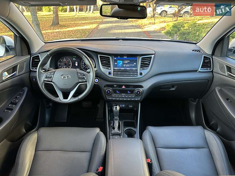 Внедорожник / Кроссовер Hyundai Tucson 2016 в Луцке фото 21 Внедорожник / Кроссовер Hyundai Tucson 2016 в Луцке