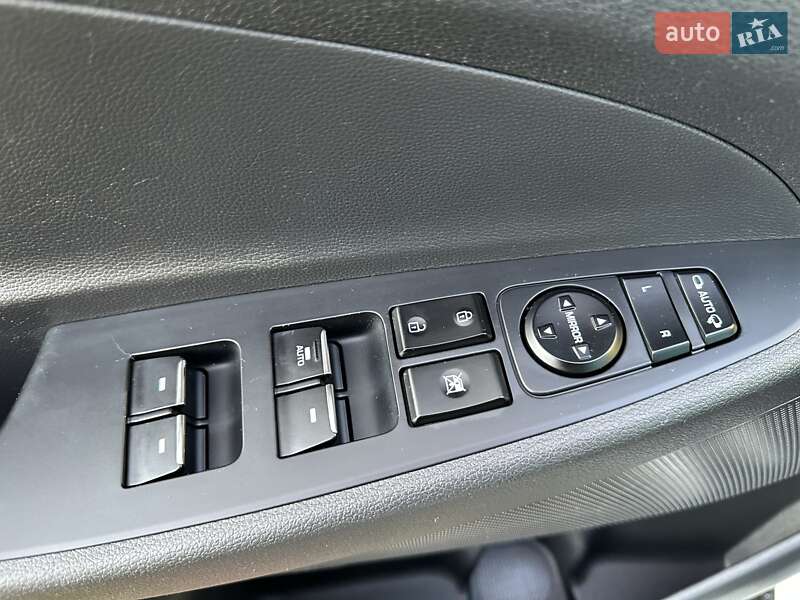 Внедорожник / Кроссовер Hyundai Tucson 2016 в Луцке фото 43 Внедорожник / Кроссовер Hyundai Tucson 2016 в Луцке