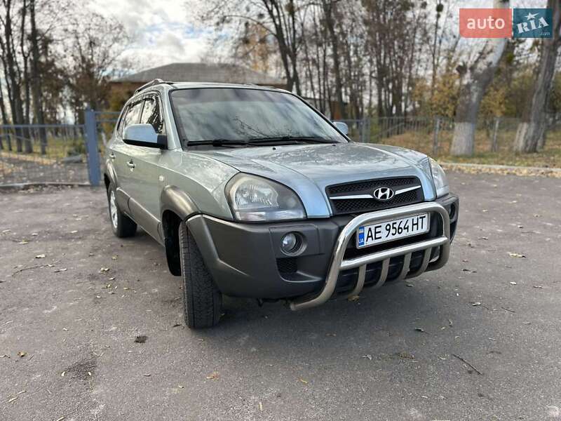 Внедорожник / Кроссовер Hyundai Tucson 2008 в Новой Водолаге