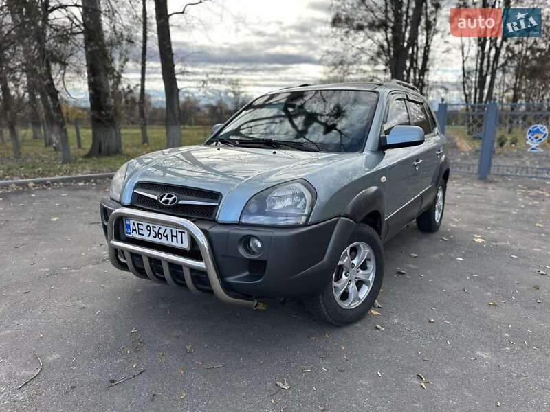 Внедорожник / Кроссовер Hyundai Tucson 2008 в Новой Водолаге