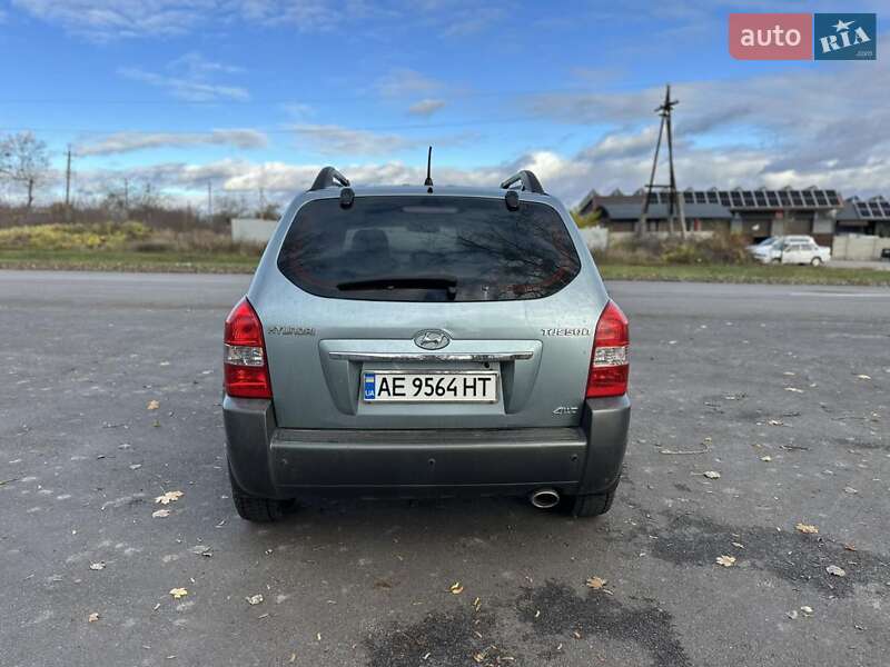 Внедорожник / Кроссовер Hyundai Tucson 2008 в Новой Водолаге