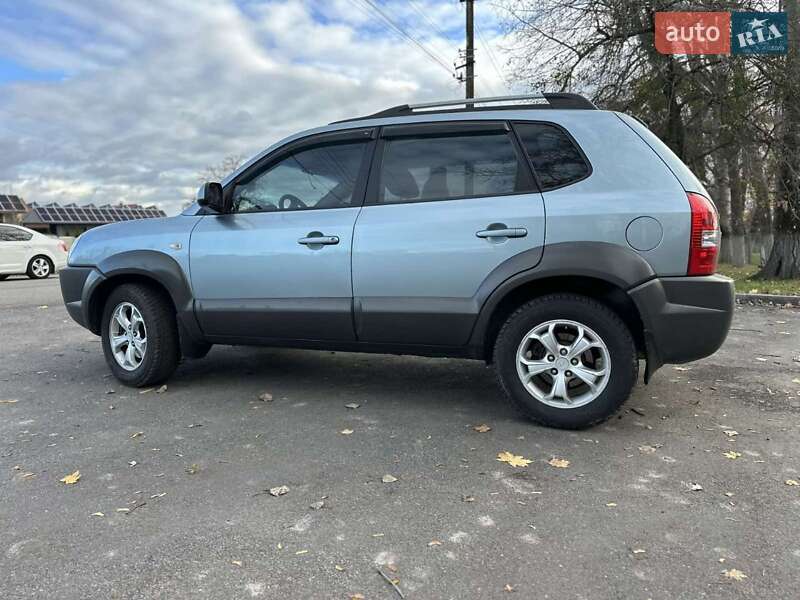 Внедорожник / Кроссовер Hyundai Tucson 2008 в Новой Водолаге