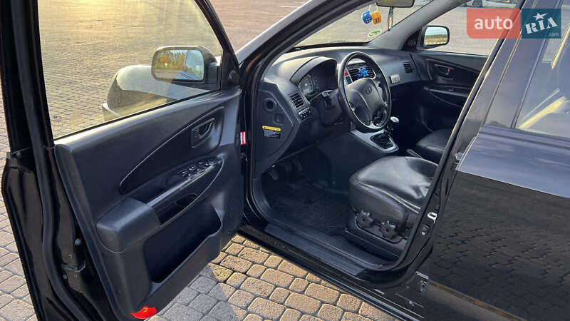 Позашляховик / Кросовер Hyundai Tucson 2007 в Дубні