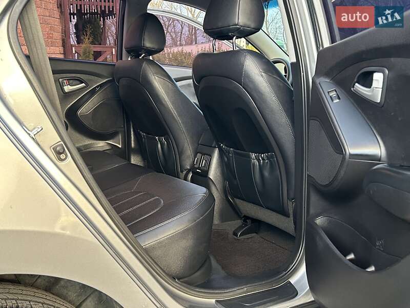 Позашляховик / Кросовер Hyundai Tucson 2014 в Тернополі