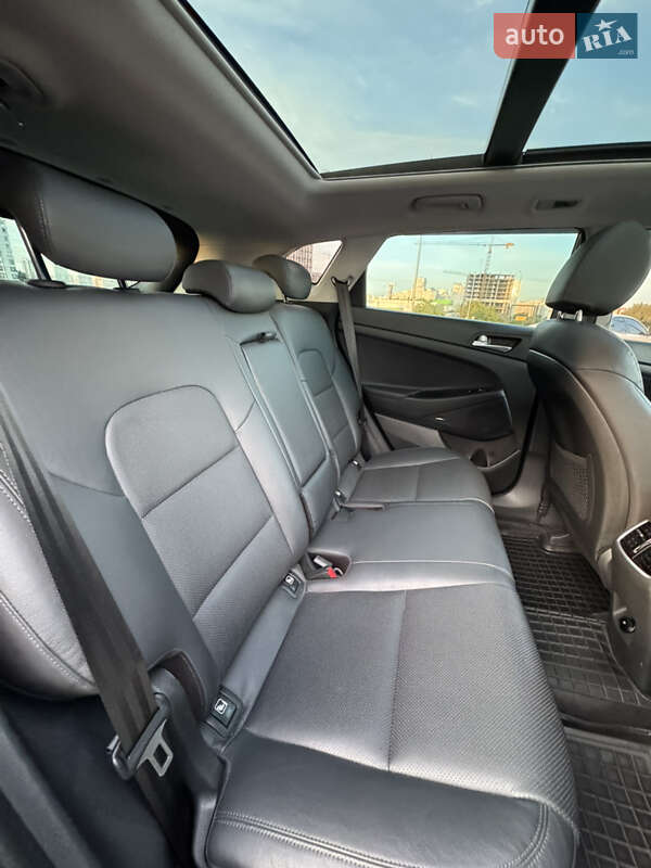 Внедорожник / Кроссовер Hyundai Tucson 2019 в Киеве