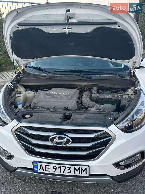 Внедорожник / Кроссовер Hyundai Tucson 2014 в Новомосковске фото 40 Внедорожник / Кроссовер Hyundai Tucson 2014 в Новомосковске