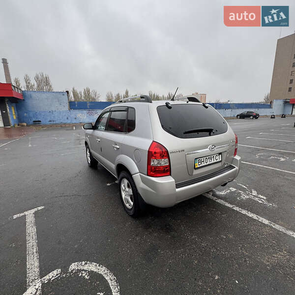 Внедорожник / Кроссовер Hyundai Tucson 2005 в Одессе