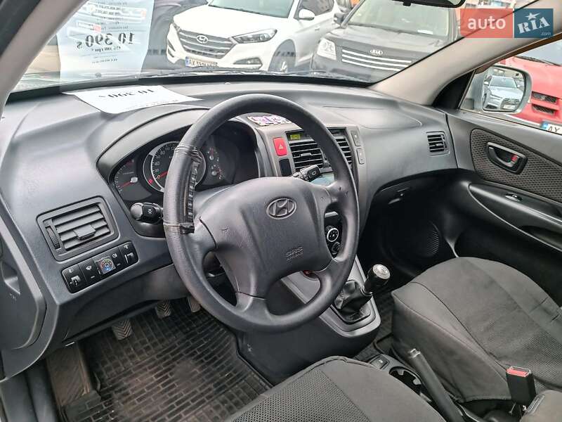 Внедорожник / Кроссовер Hyundai Tucson 2012 в Харькове