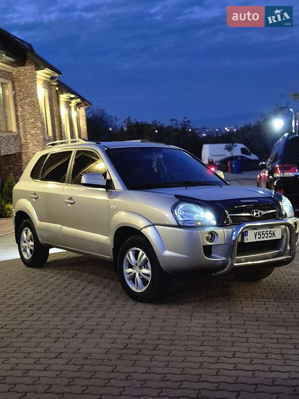 Внедорожник / Кроссовер Hyundai Tucson 2009 в Черновцах фото 10 Внедорожник / Кроссовер Hyundai Tucson 2009 в Черновцах