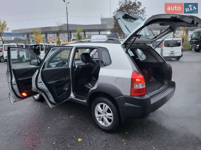 Внедорожник / Кроссовер Hyundai Tucson 2010 в Хмельницком