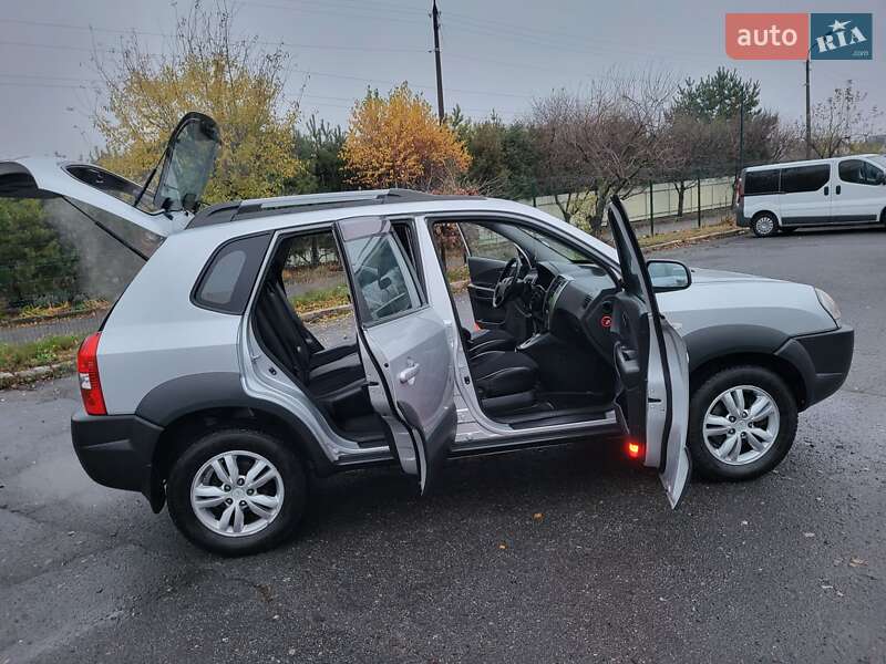 Внедорожник / Кроссовер Hyundai Tucson 2010 в Хмельницком