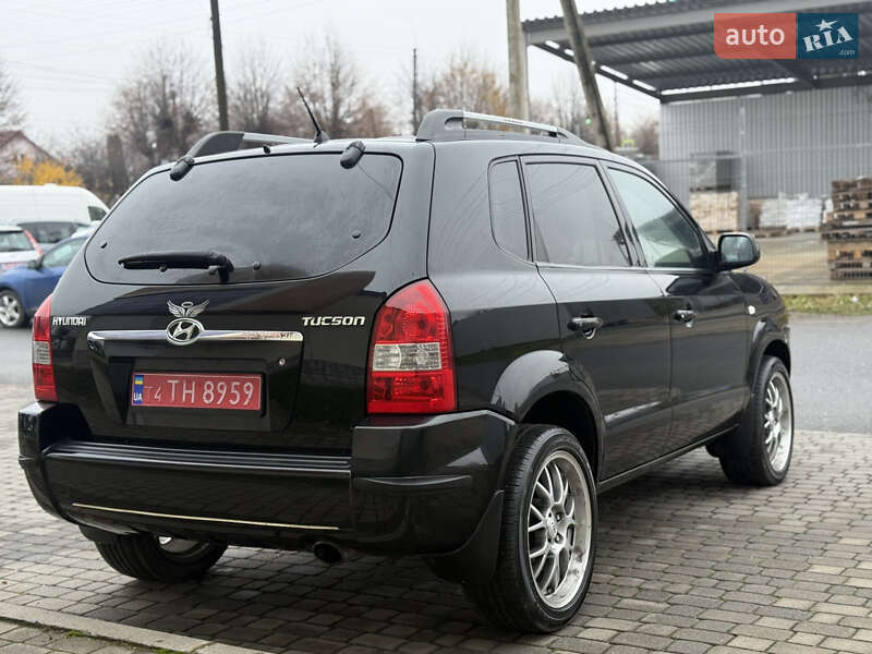 Внедорожник / Кроссовер Hyundai Tucson 2006 в Староконстантинове фото 6 Внедорожник / Кроссовер Hyundai Tucson 2006 в Староконстантинове